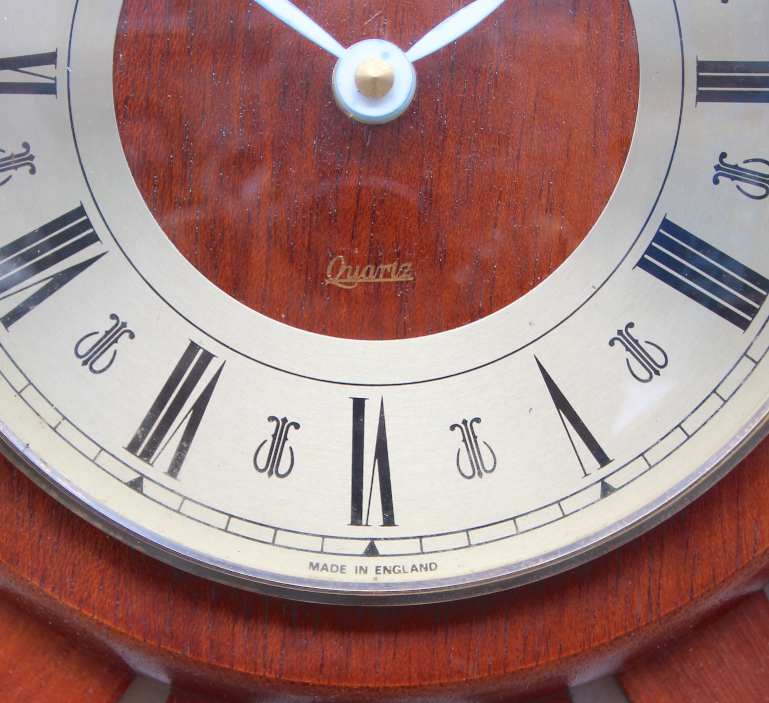 7998.vintage wall clock12
