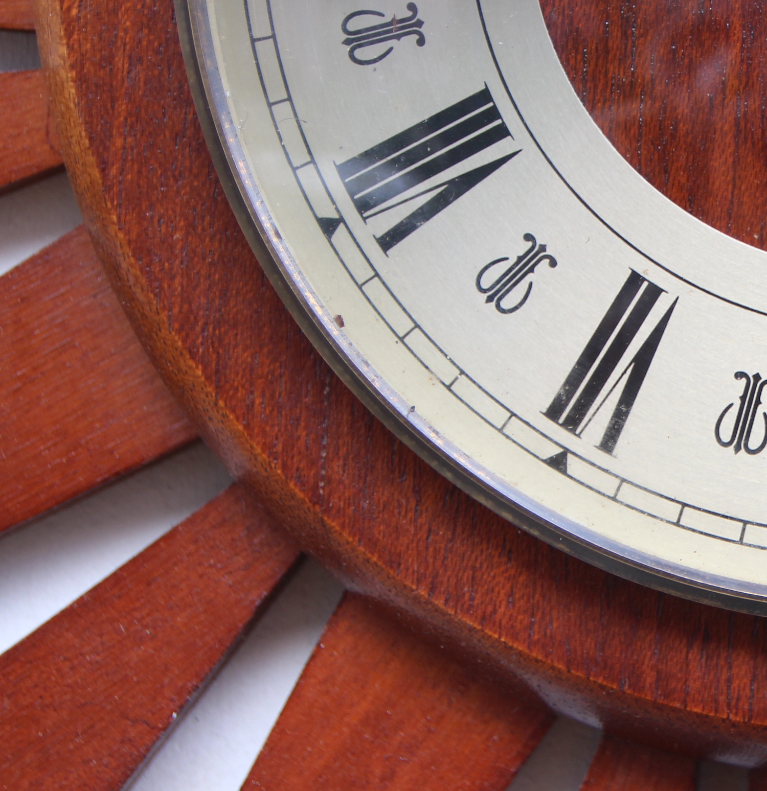 7998.vintage wall clock13