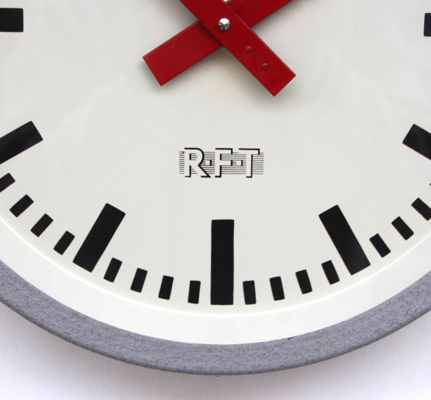 8076.vintage wall clock9