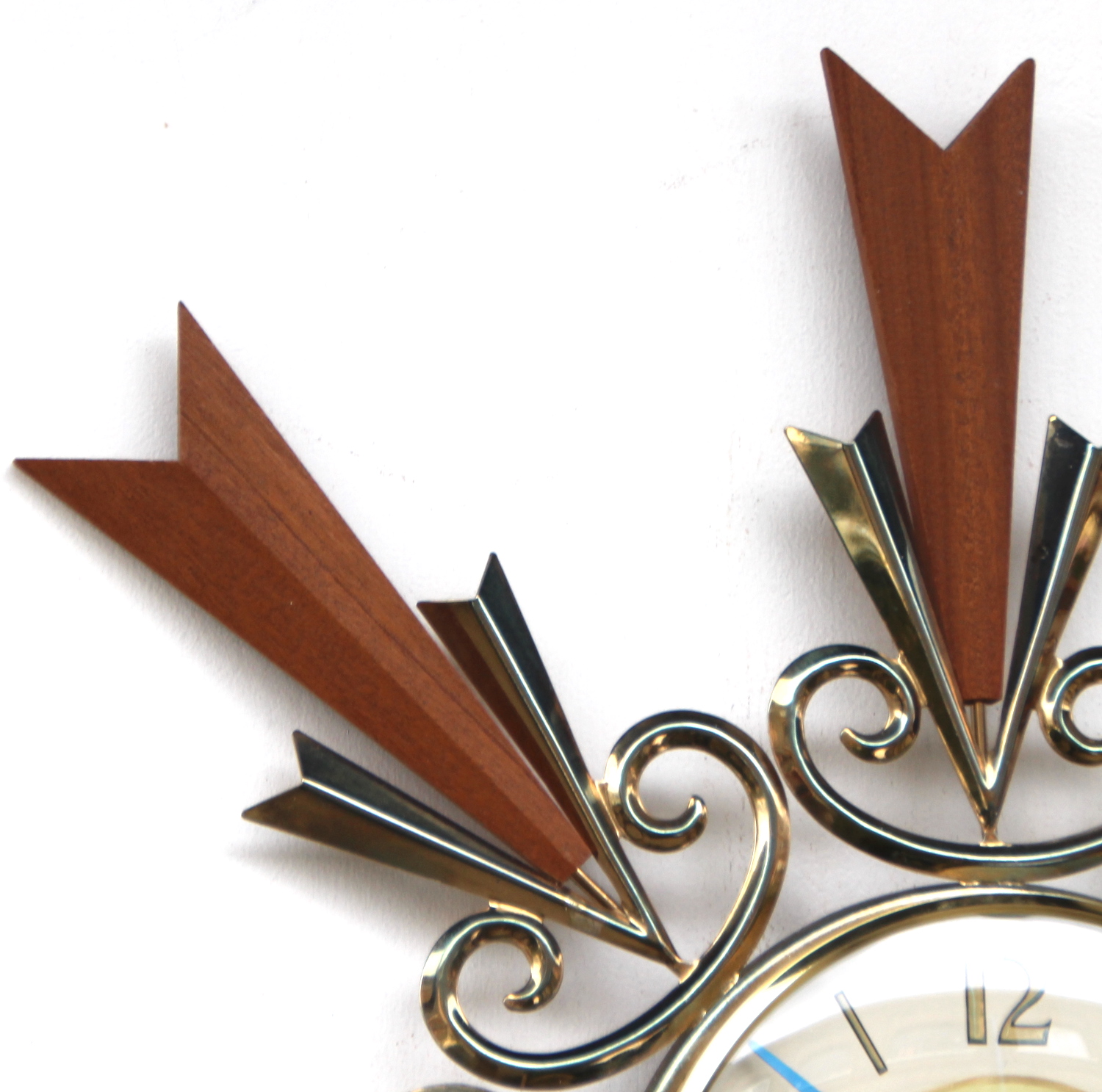 8082.vintage wall clock3