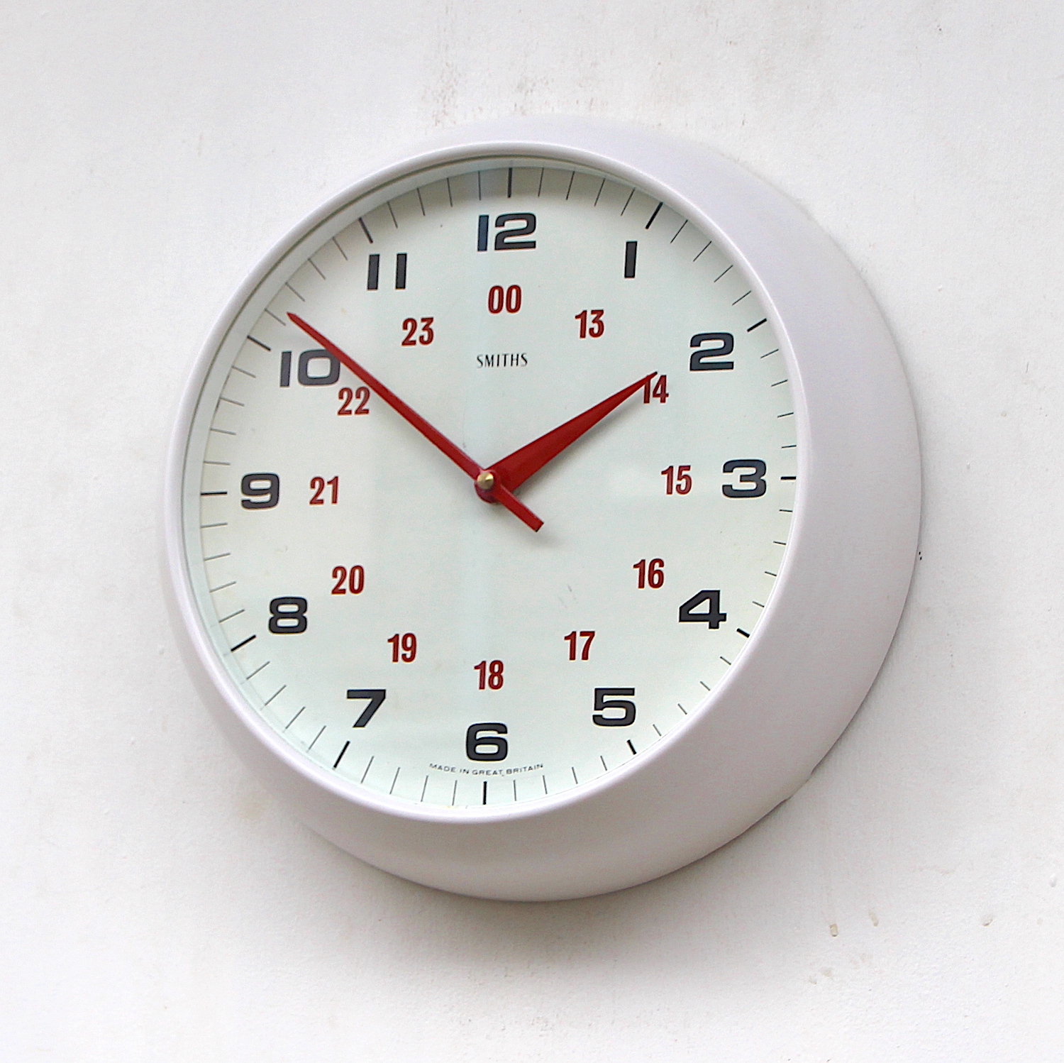 8067.vintage wall clock0