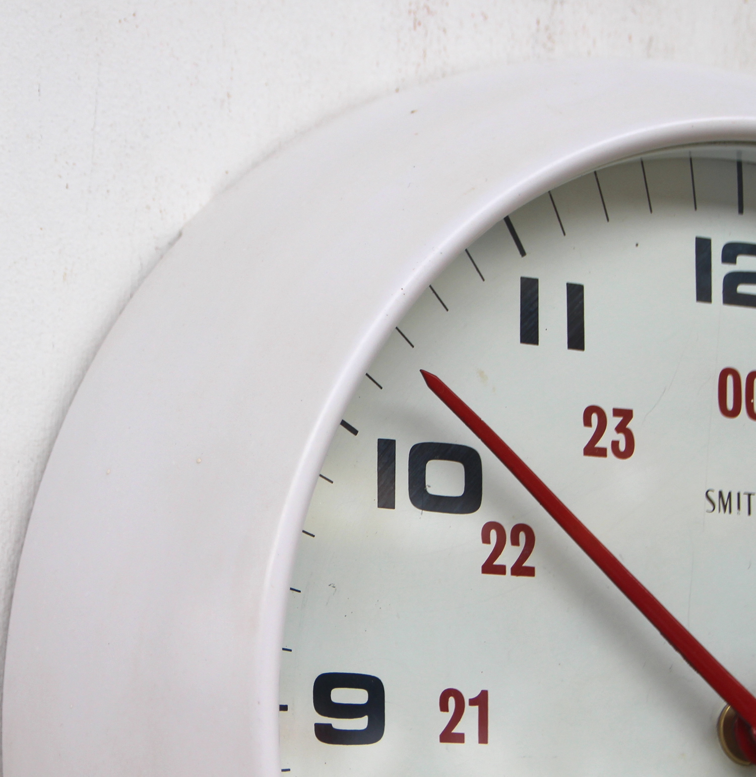 8067.vintage wall clock3