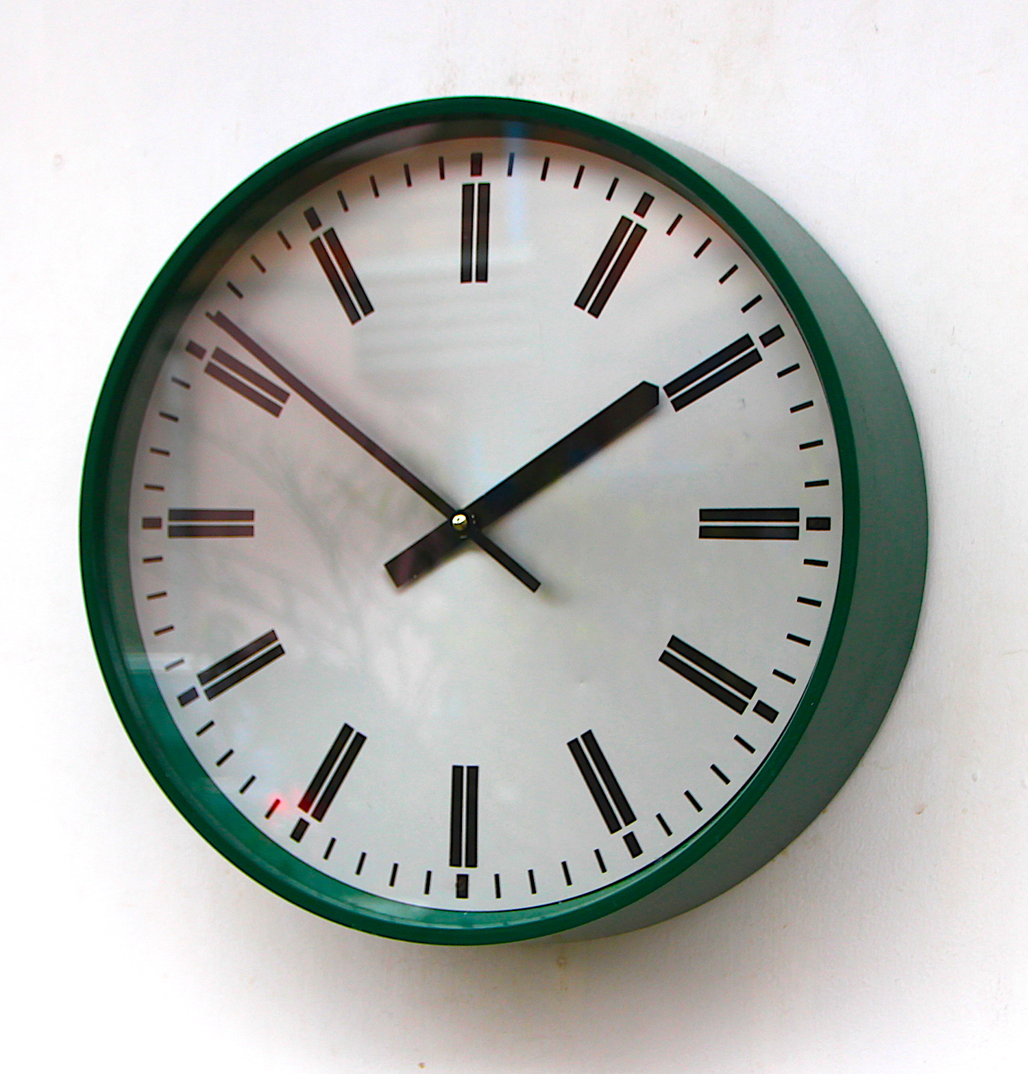 8072.vintage wall clock0