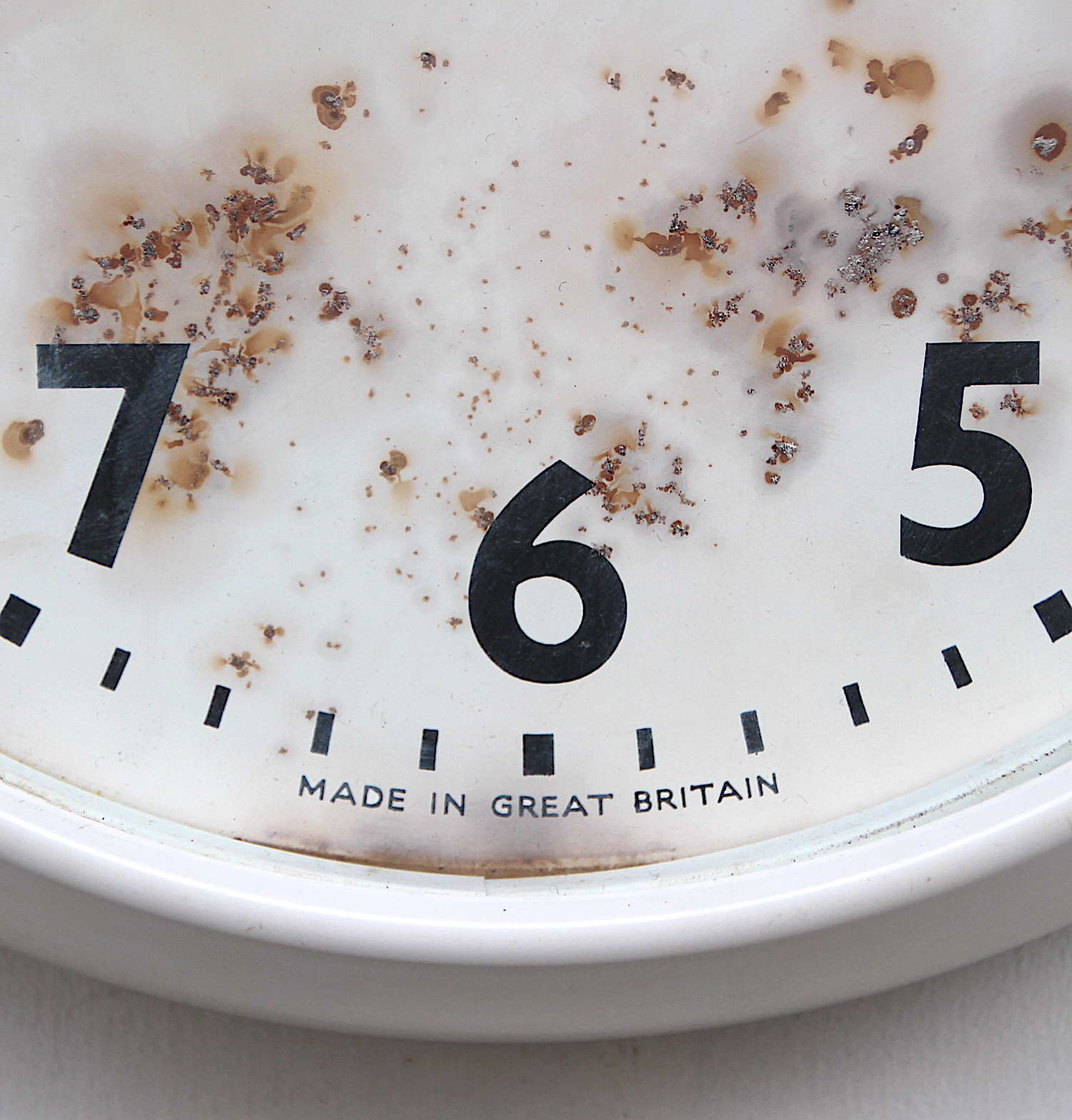 8075.vintage wall clock25