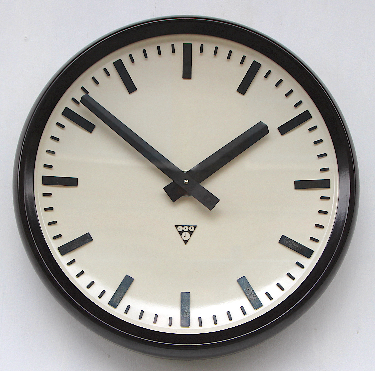 8079.vintage wall clock1
