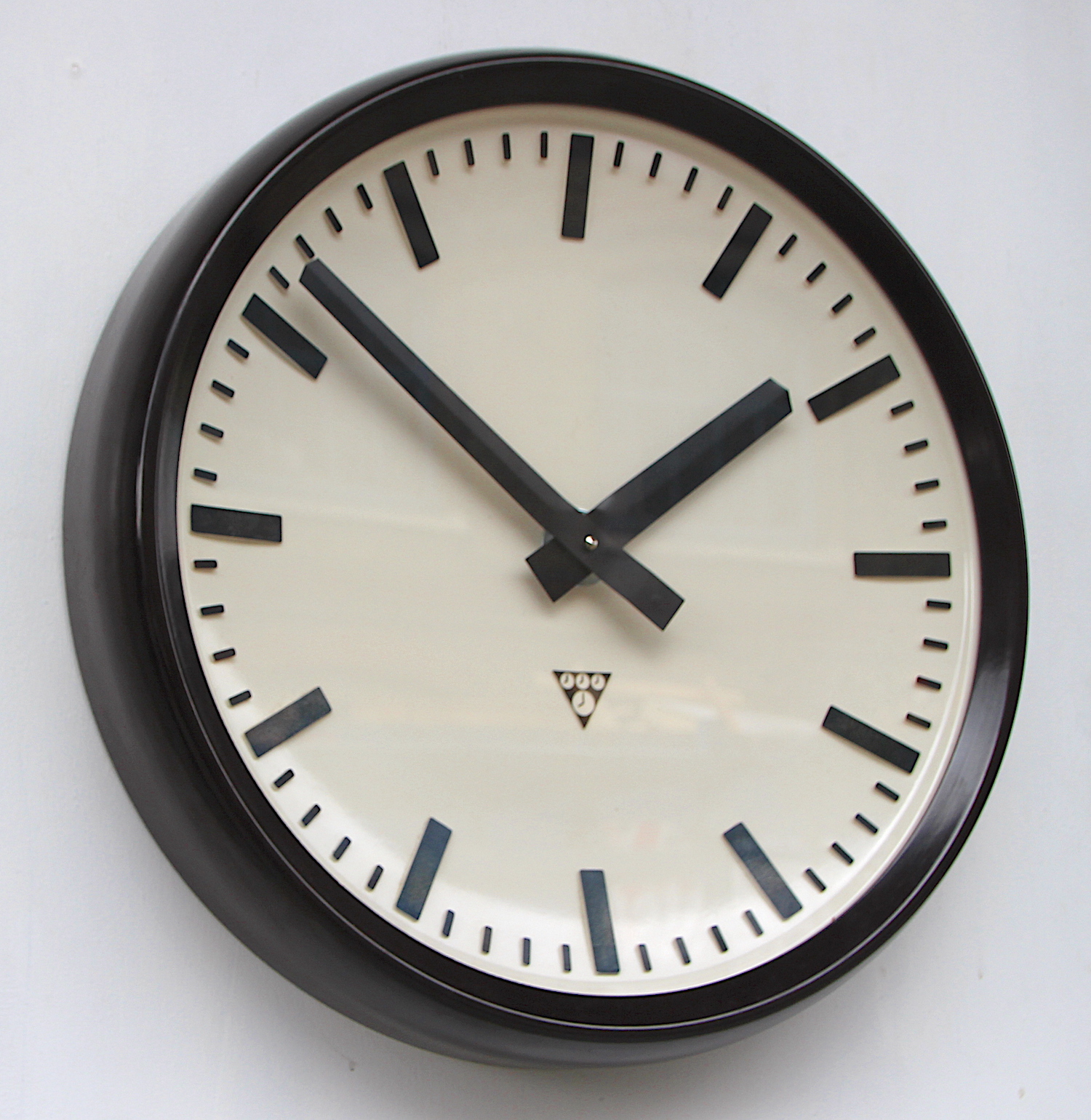 8079.vintage wall clock2
